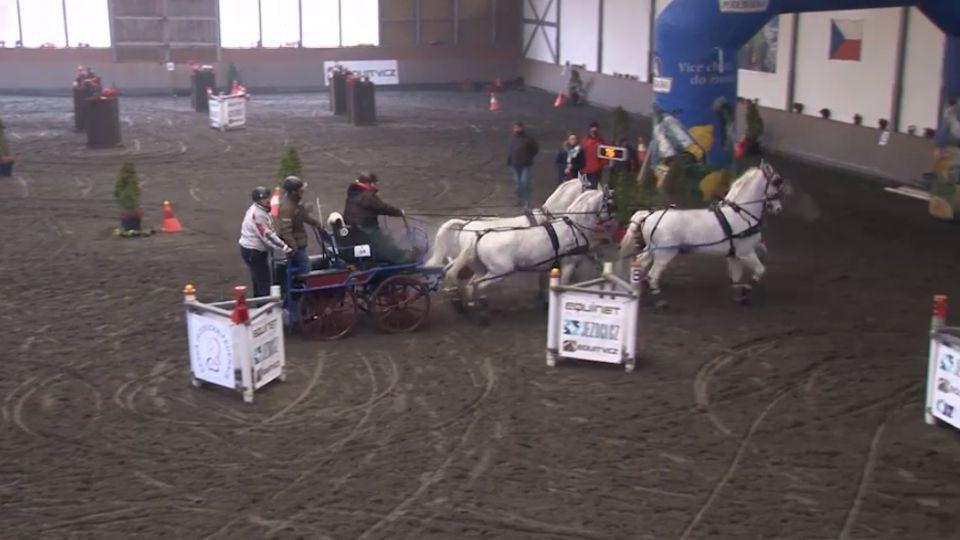 Devadesátka EquiTV z 1. kola ZJP 2018 v Hradištku