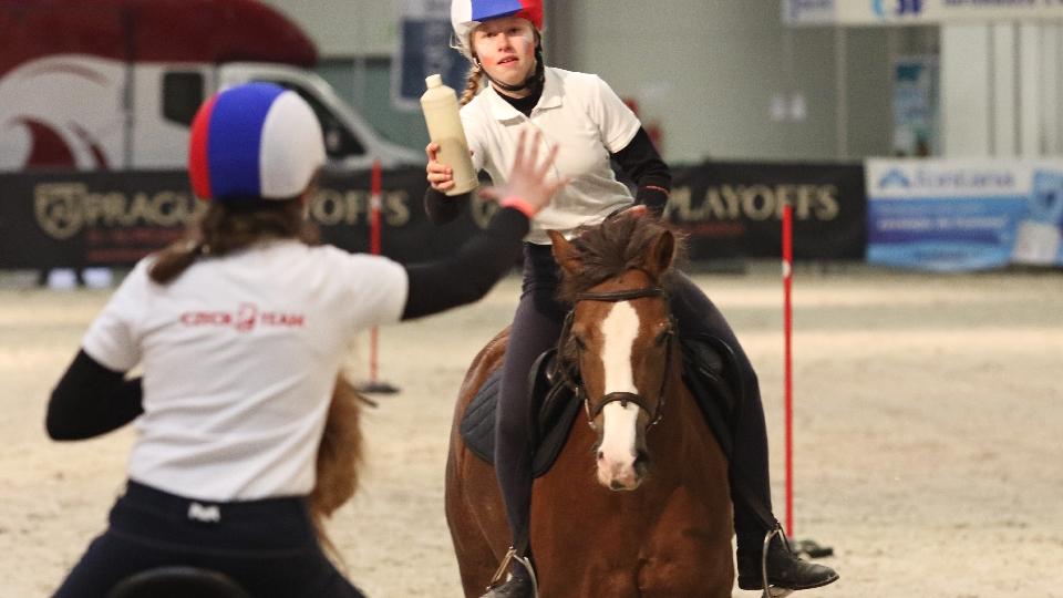 JF 2018: Pony-games uzavřely páteční den