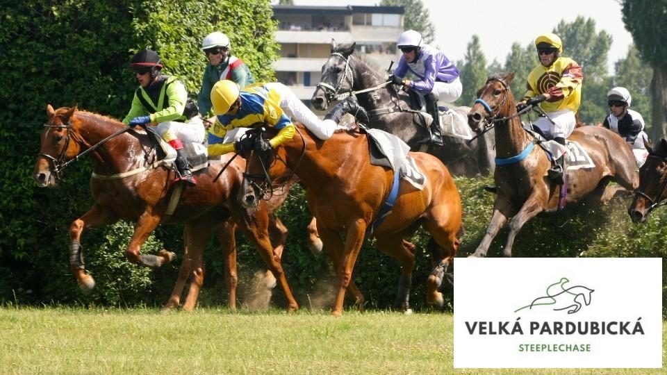 Velká pardubická má nové logo. Poprvé není spojeno se sponzorem