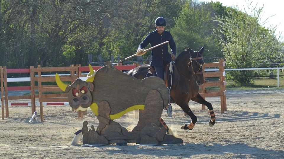 Královice hostí Czech Summer Open 2019. Working Equitation mezinárodně