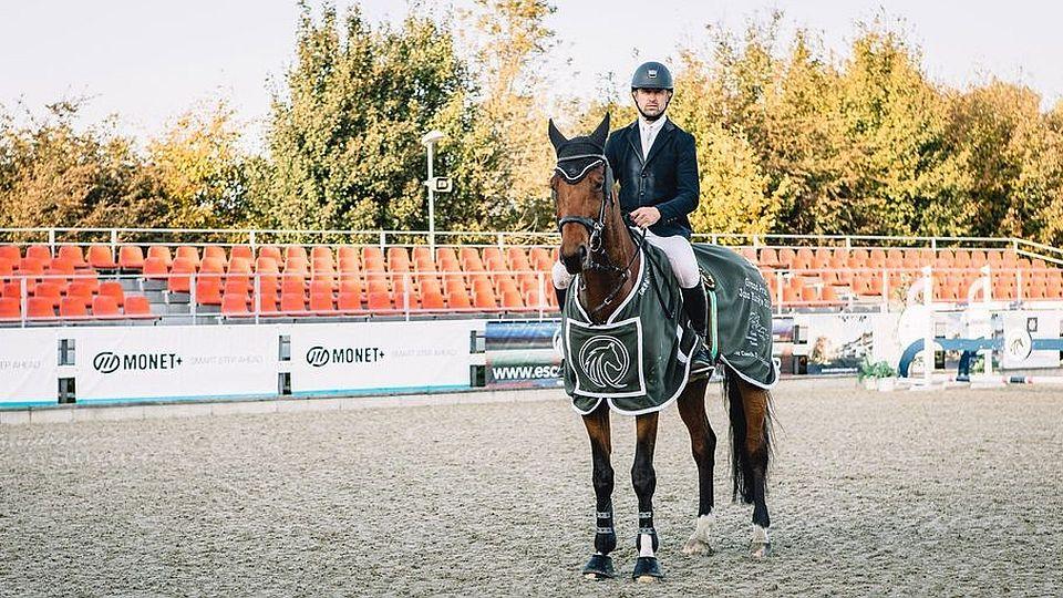 Devadesátka EquiTV: Treterův triumf v sedmé Grand Prix Jana Kutěje