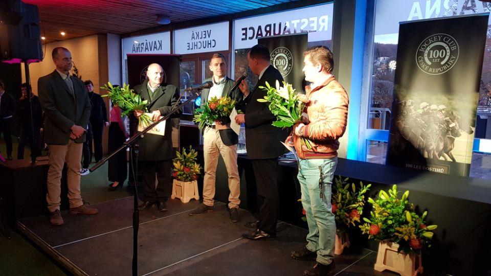Re-live: Šampiony dostihových jezdců jsou Adam Florian a Marcel Novák