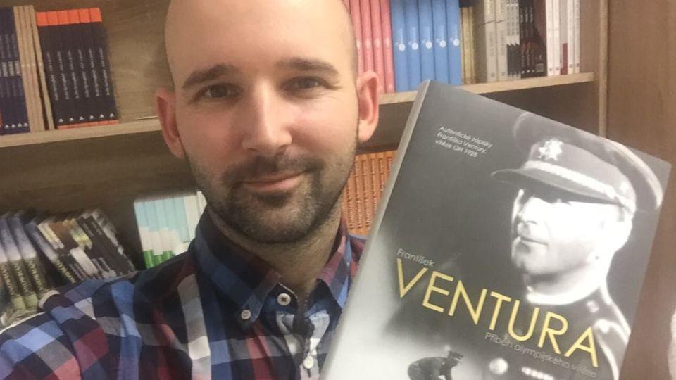 Daniel Burda: Po nových koňských knihách je hlad. Dotisky musí počkat
