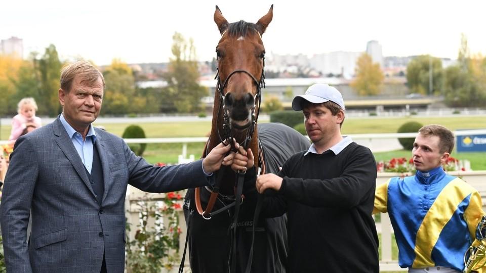 Josef Bečvář je novým prezidentem Jockey Clubu, Jiří Charvát odchází