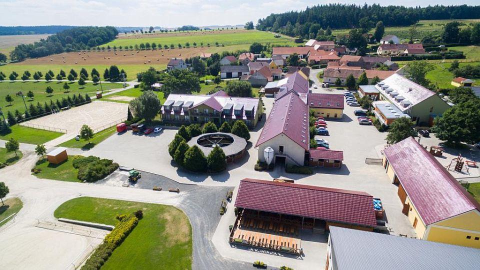 Kateřina Vrbová: V Martinicích jsou stáje majitelům koní dál otevřené