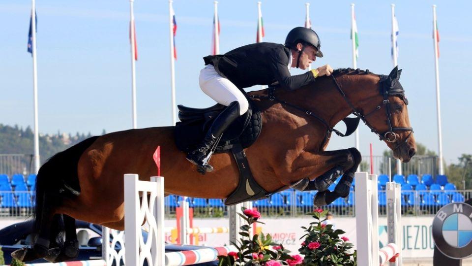Dění v týdnu: Tuzemský sport má stopku. Češi však vyráží do zahraničí