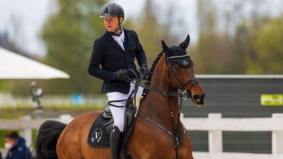 Equinews: Opatrný vítězem GP v Chuchli. Kratochvíl triumfoval v Lysé