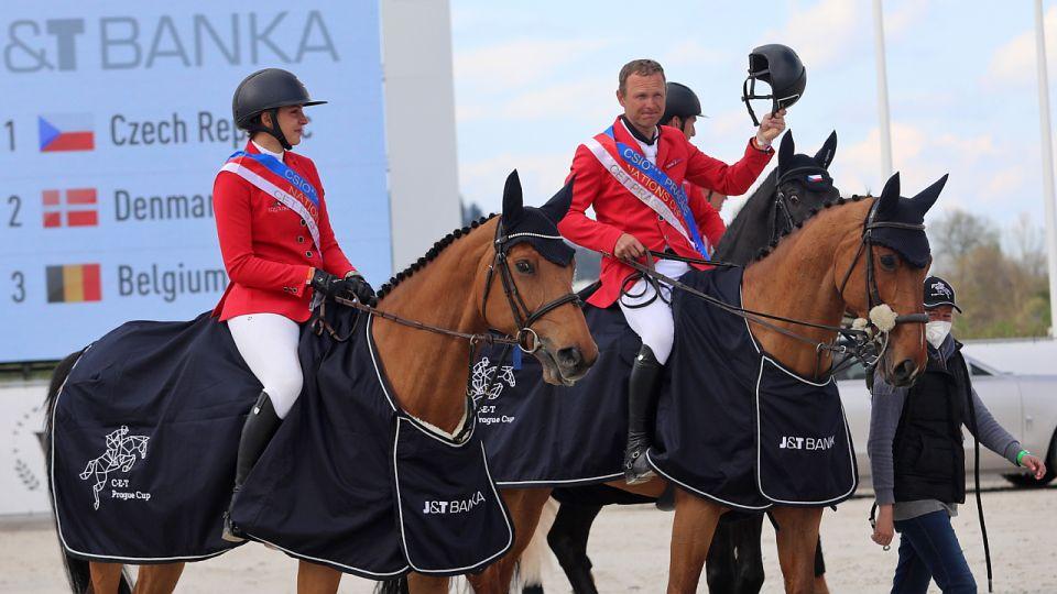 Equinews: Historický úspěch českého týmu v parkurovém Poháru národů