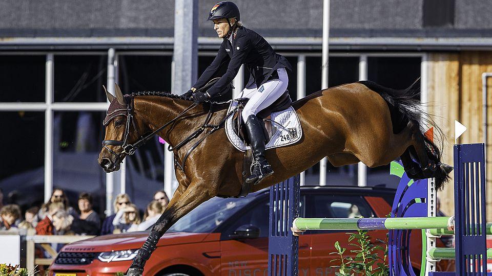 Ingrid Klimke kvůli zranění přijde o účast v Tokiu. Doufá v Avenches