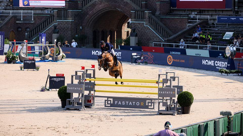 Kellnerová a Vrieling ve Stockholmu čtvrtí. Lvi jsou v GCL nyní sedmí