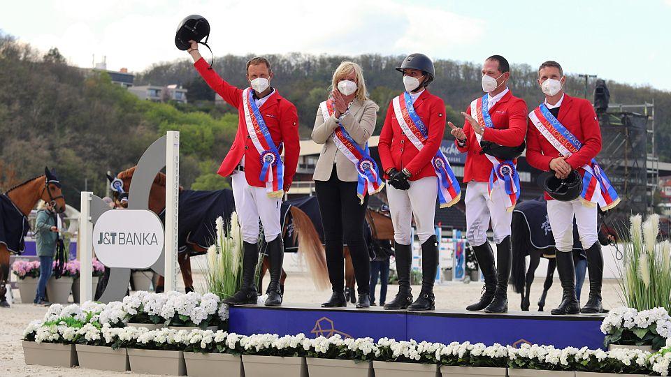 Nominace jezdců a koní na olympiádu. ČJF náhradníka oznámí v červenci