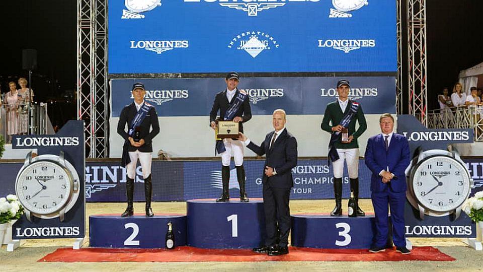 Kenny se kvalifikoval do Super GP v Praze. Tops-Alexander vede LGCT