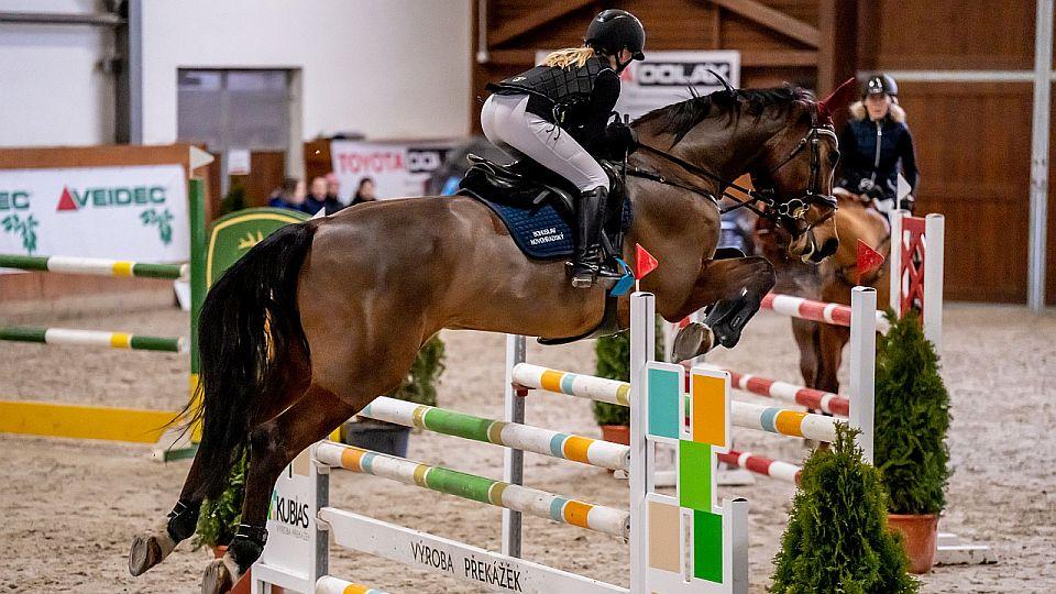 Equinews: V Královicích se již závodí. V Chuchli trénoval Wim Schröder