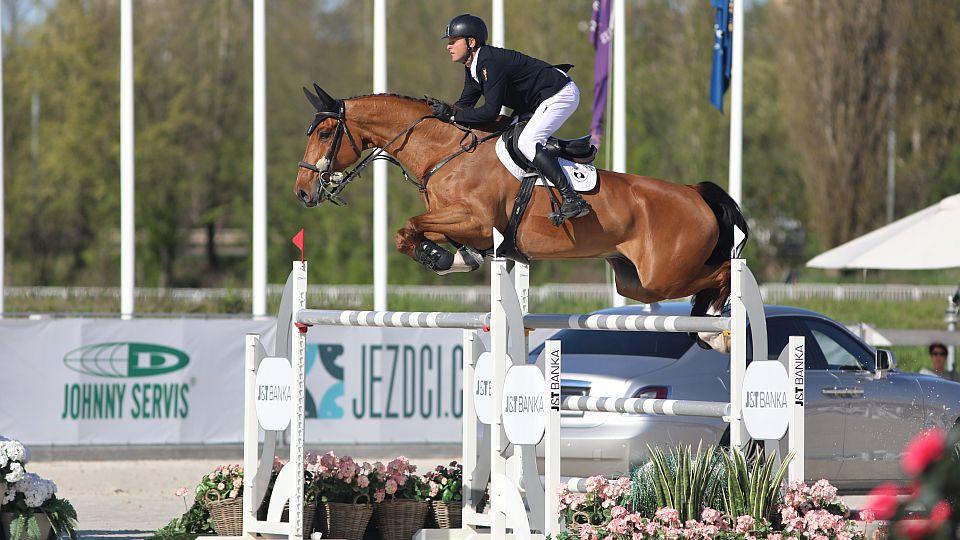 Švédové dál vedou skokový žebříček FEI. Opatrný si polepšil o 45 míst