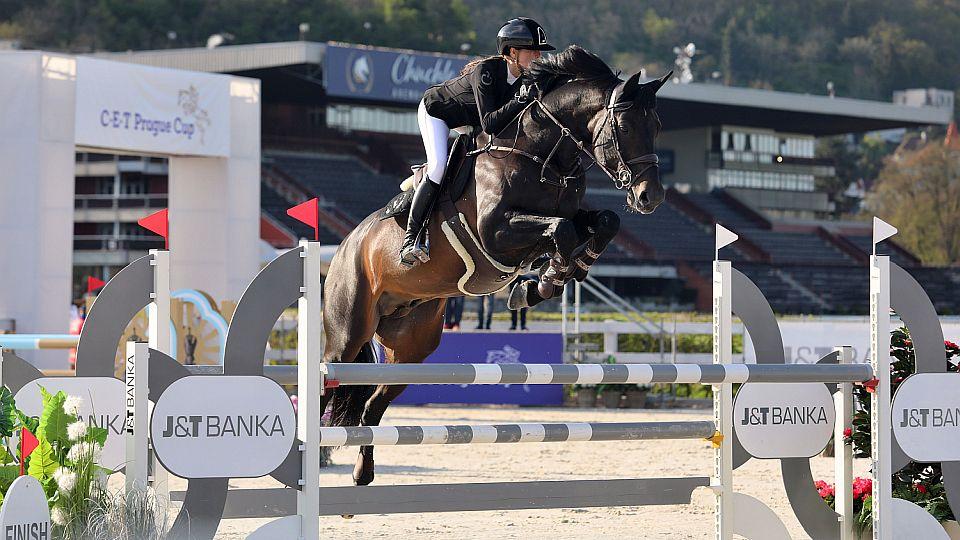Gerard Lachat. Hvězda mezi staviteli parkurů přijede na Prague Cup