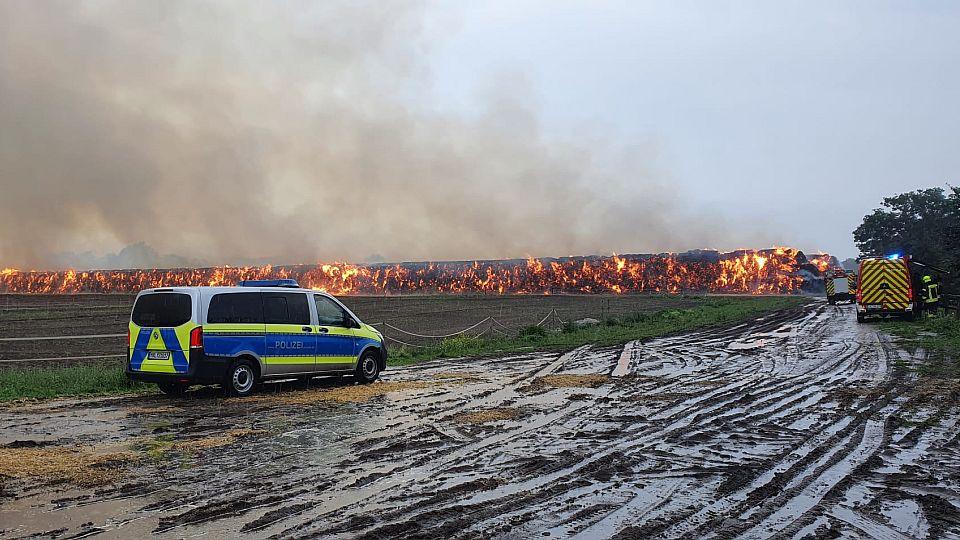 Třídenní požár na farmě Schockemöhleho. V Lewitzhofu nehořelo poprvé