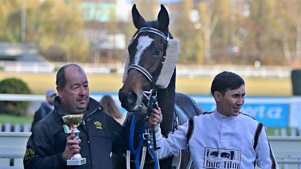 Šampion Murzabajev v top společnosti: Sen o Japonsku je o krůček blíž