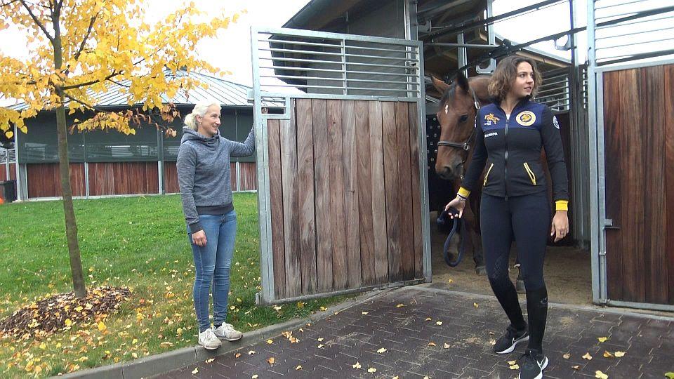 Deset let s koňmi Anny Kellnerové. Kateřina Krpelová jim dává top péči