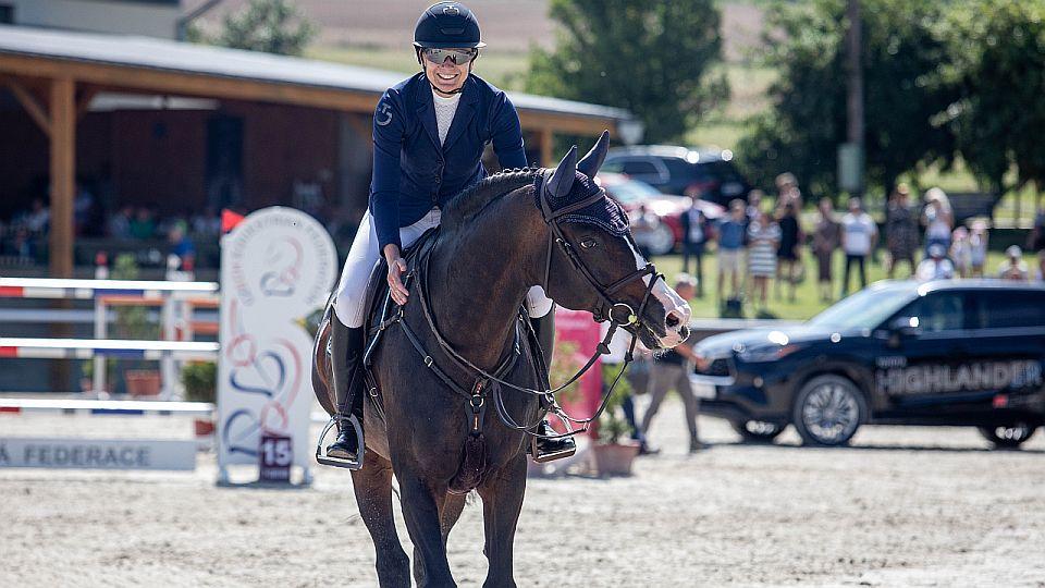 Jezdectví 2022: Parkurová mistrovství ovládly ženy v čele s Bielíkovou