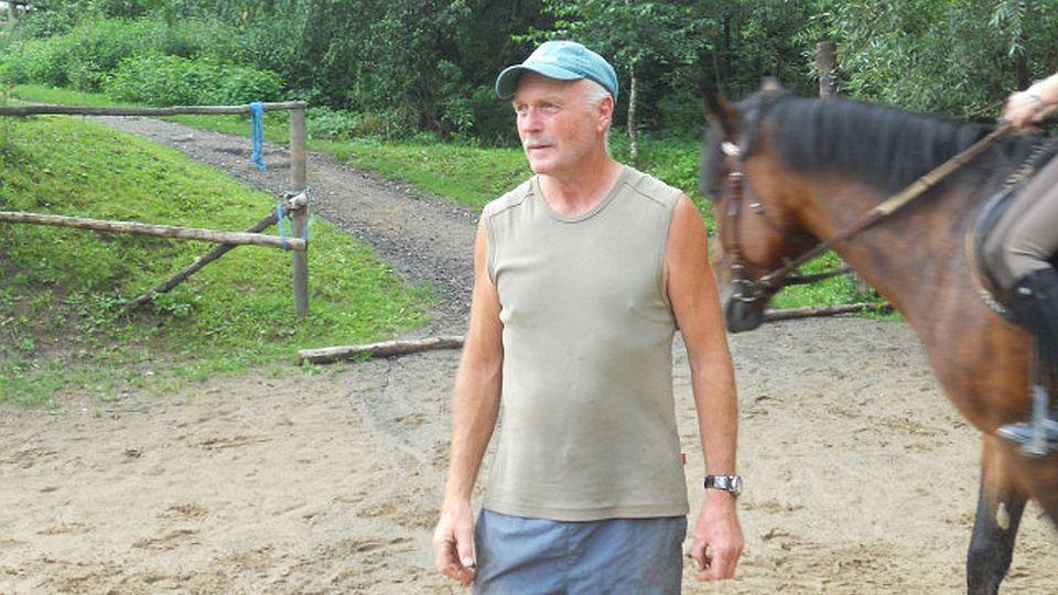 Sbírka na kvalitní protézu. Jezdci chtějí podpořit parkurového trenéra