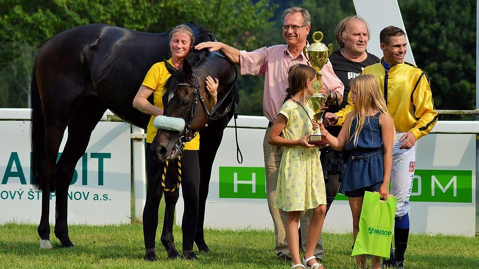 Jelen: Santalino byl vynikající kůň. S Mormillem pracujeme podobně