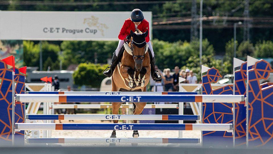 Pozornost jezdeckého světa směřuje do Chuchle. Začíná boj o olympiádu