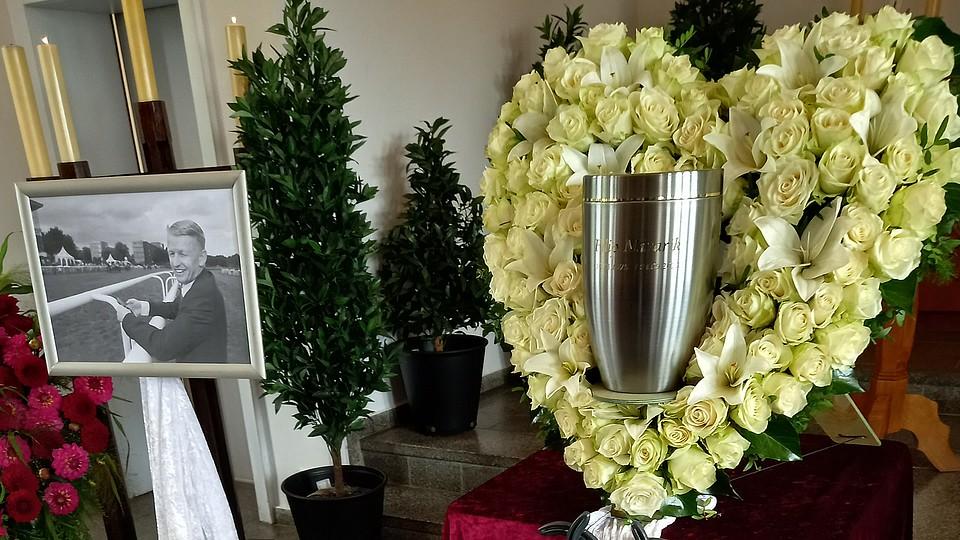 Sbohem, šampione. Rodina a přátelé se rozloučili s Filipem Minaříkem