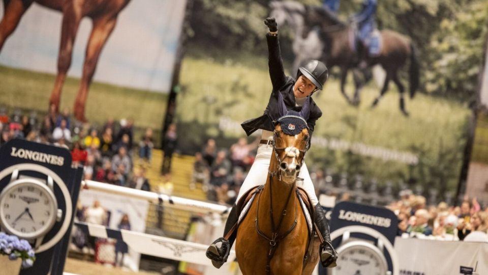 Dění v týdnu: Začíná halový World Cup, Češi se chystají do zahraničí