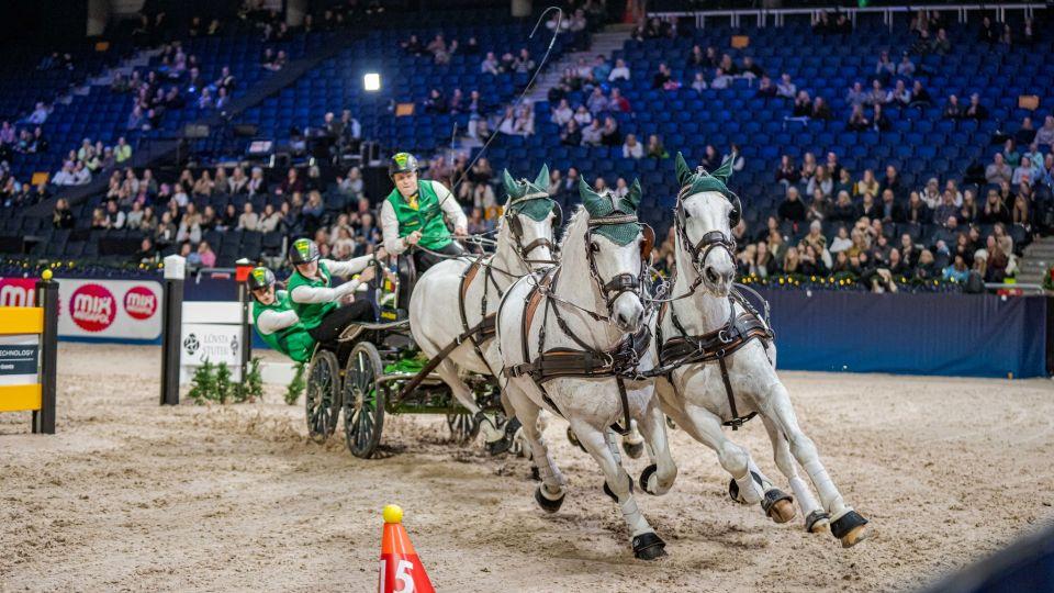 Exell poprvé ve Světovém poháru poražen. Ve Stockholmu vyhrál Chardon