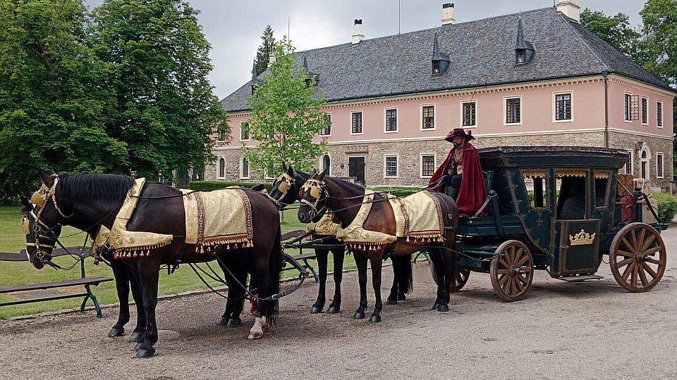 Klíč svatého Petra: Ve štědrovečerní pohádce jsou koně ze Stáje Trojan