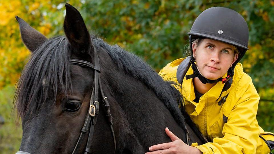 Pád z koně jí změnil život. Lucie Bohdalovská chce přesto opět závodit