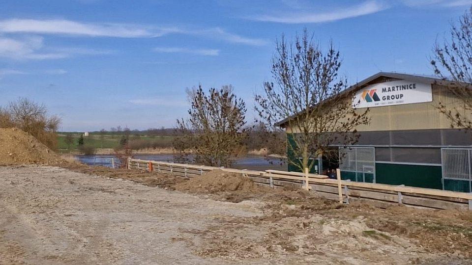Velké přípravy na sezonu: V Martinicích rekonstruují opracoviště i stáje 