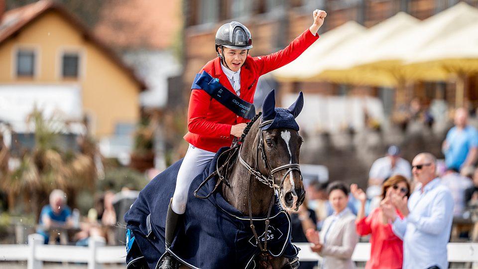 Dvojitý triumf českých juniorů ve Zduchovicích. Zvítězila také Michlíčková