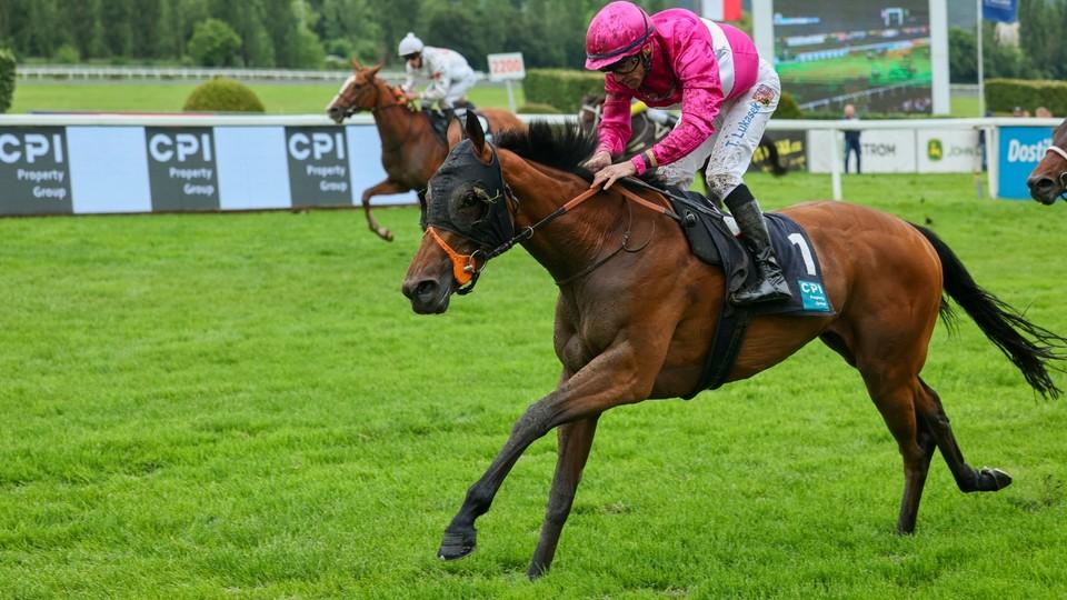 Chuchelský double "růžovo-bílých": Generálku na derby vyhrála Fine Anyway