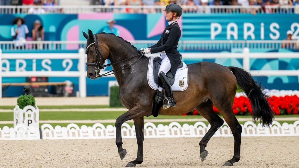 Jessica von Bredow-Werndl vykročila spolu s Dalerou k olympijské obhajobě