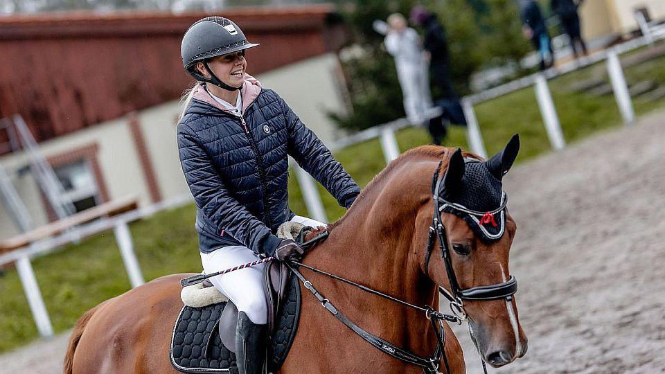Přežila klinickou smrt. Po čtyřech letech Lucie Melmerová již opět závodí