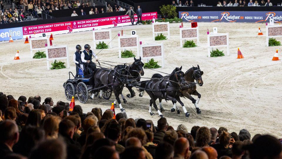 Bram Chardon zapřahá nové koně. V Maastrichtu na Boyda Exella nestačil
