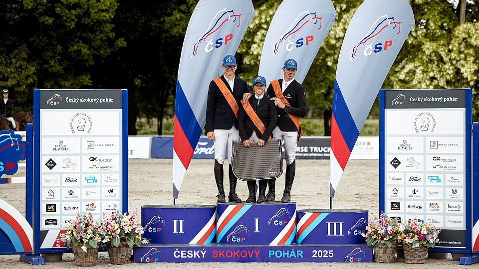 Velkou cenu Hradištka vyhrála Michaela Refková. Jan Štětina opět na pódiu