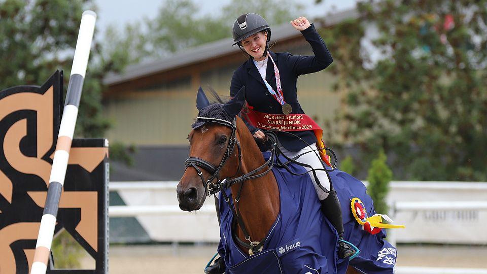 Hlaváčková triumfovala při juniorském šampionátu. Jediná se nerozeskakovala