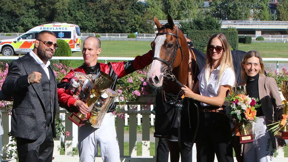 Superbolt při české premiéře nezaváhal. Ve Velké ceně Prahy ožil Bellator