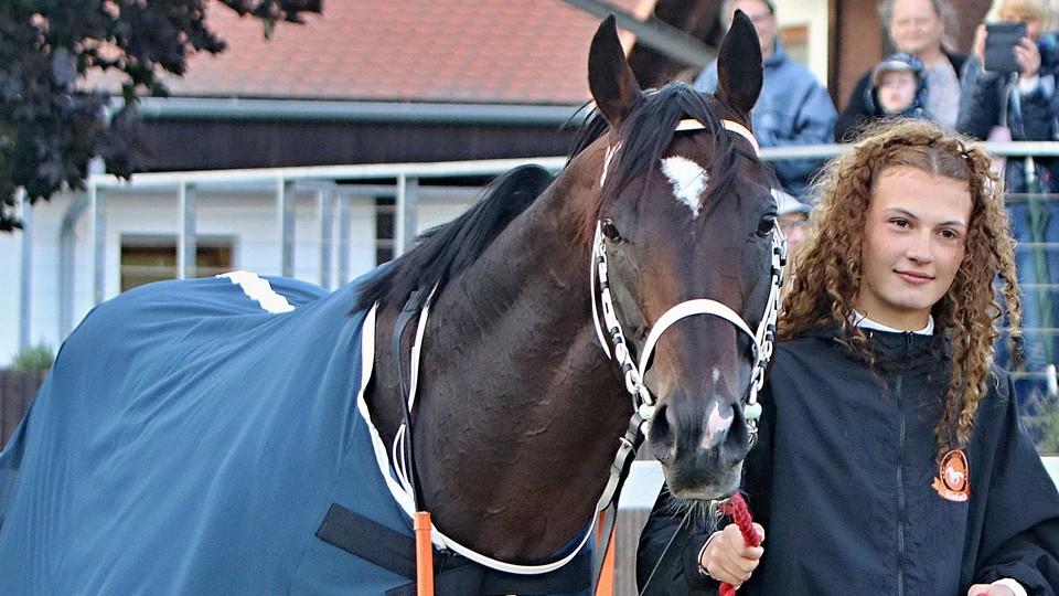 Velké české ekipy v Dubaji i Cagnes: Na co se těšit v dostihovém prosinci