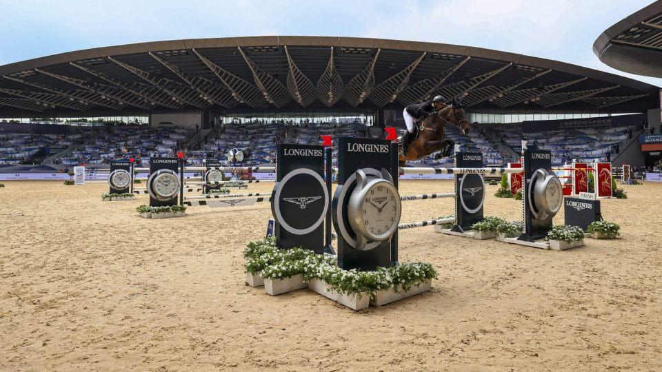 Nicola Philippaerts vyhrál Grand Prix LGCT v Šanghaji. Túru vede Eckermann