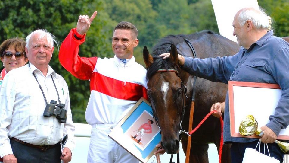 Od Tarana po Charpentiera. Trenér Jaroslav Drlík se dožívá 85 let