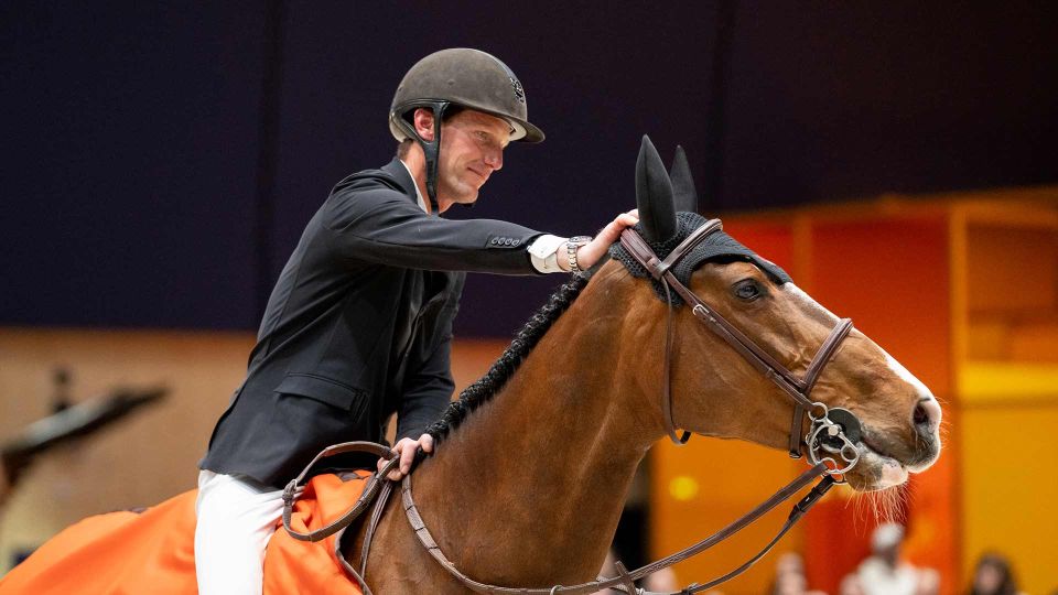 Saut Hermes: Kevin Staut ovládl prestižní soutěž Grand Prix v Paříži