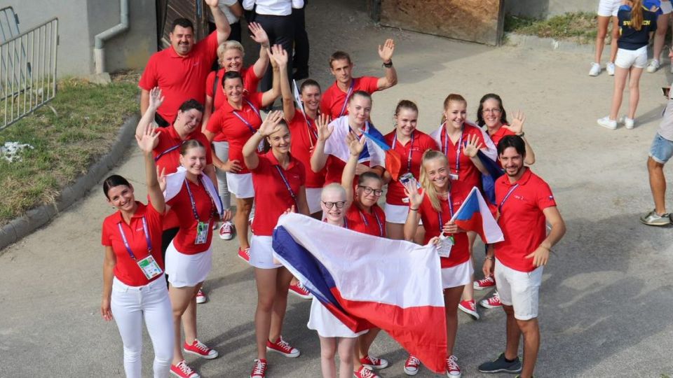V Kaposvaru startuje voltižní šampionát. V akci je početná česká ekipa
