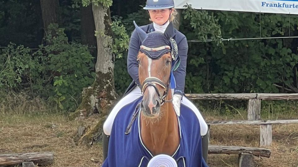 Johana Vášáryová obsadila třetí místo v juniorském küru v Neu-Anspachu