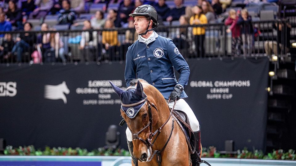 Neplánovaná dovolená parkurového šampiona. Ben Maher utrpěl smolný pád