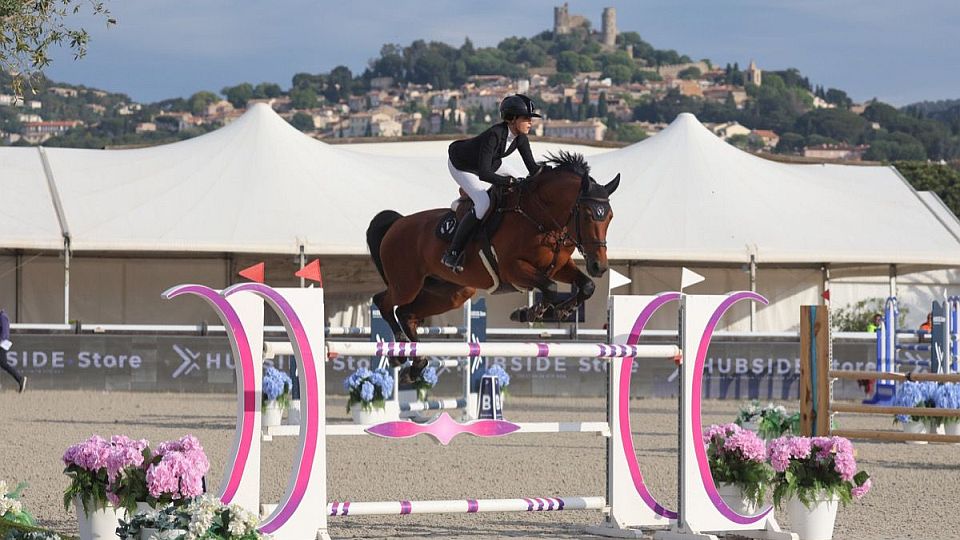 Kristina Vítek byla těsně druhá ve stočtyřicítce při Hubside Jumping