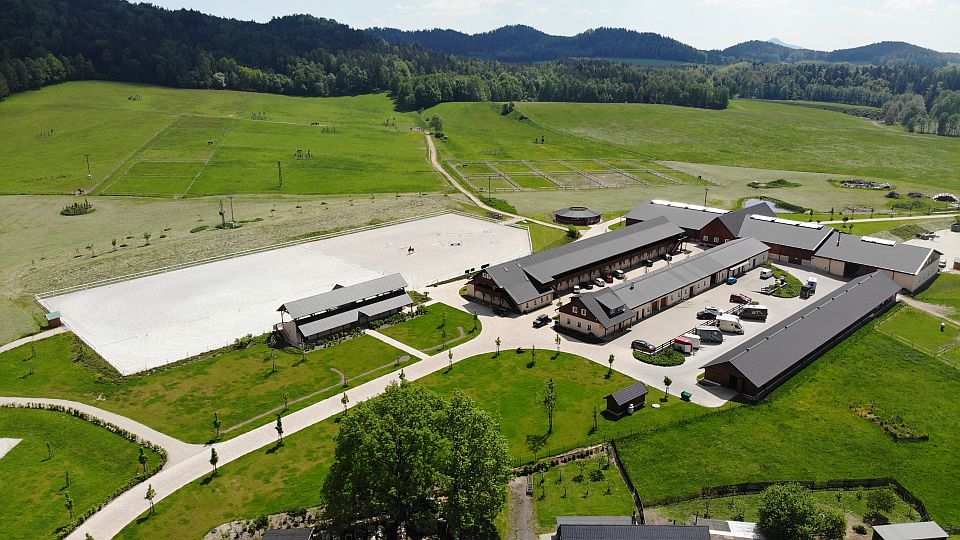 Pohárová premiéra v Jítravském Dvorci: Dorazí tam řada předních jezdců