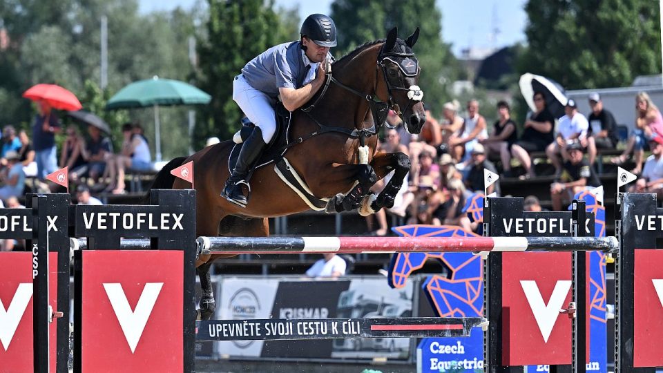 Equinews: ČSP v Olomouci ovládl Šulek. Zlatá podkova v Přeštěnicích